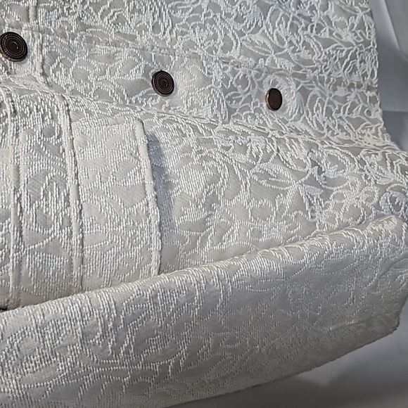 Xhilaration  Cream Brocade Coat Sz 2XT Like New - Picture 2 of 5